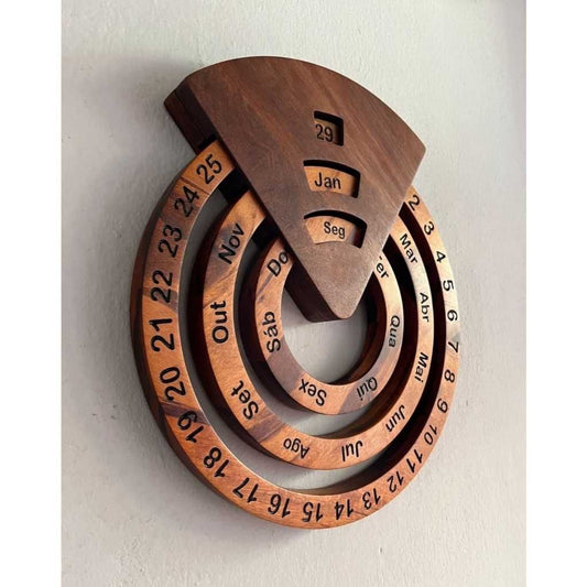 التقويم الخشبي الجداري الدائم